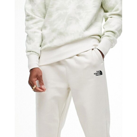 The North Face Oversized Essential joggers - Picture 3 of 8